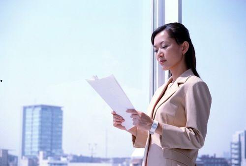 职场小烈 第四季,挑战升级,智慧成长之路 第3张 职场小烈 第四季,挑战升级,智慧成长之路 第3张